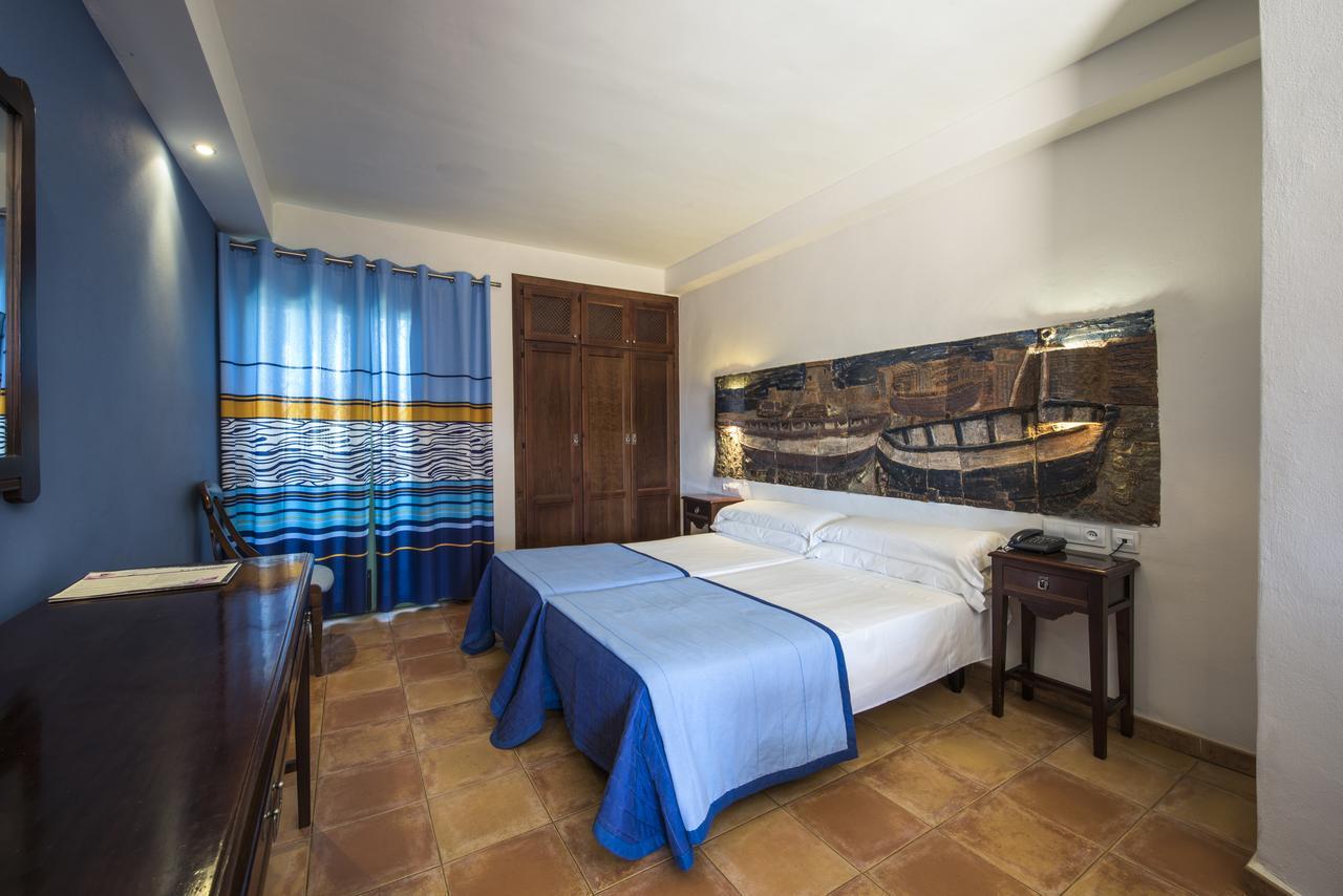 Double Room with Spa Access,1538144089:JPEG